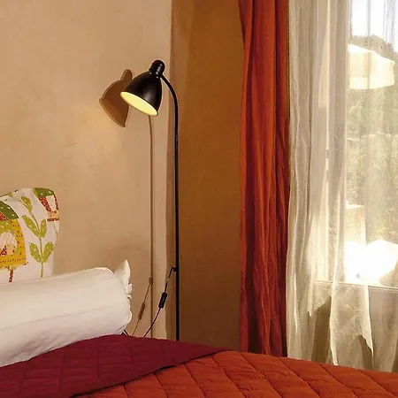 Mounty Island Avra-calma * Lazaráta