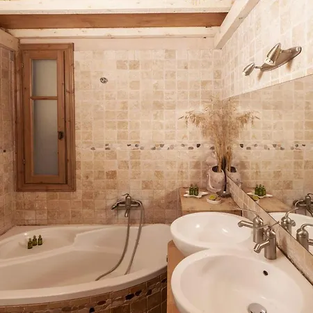 Mounty Island Avra-calma Villa Lazaráta