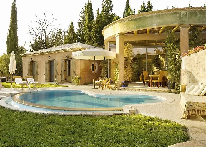 Mounty Island Avra-calma Lazarata