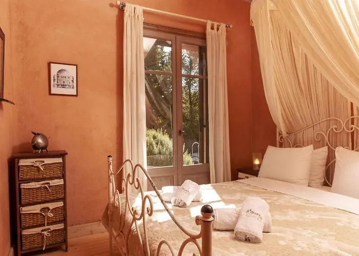 Mounty Island Avra-calma * Lazarata