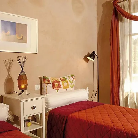 Vilă Mounty Island Avra-calma *