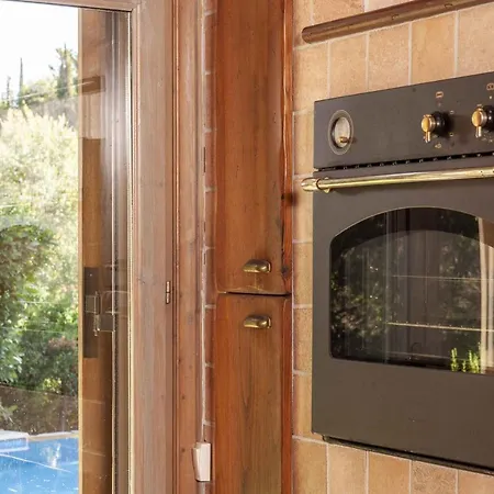 Mounty Island Avra-calma Villa *