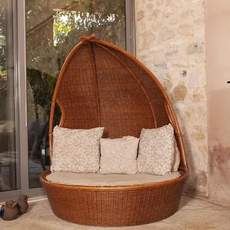 Mounty Island Avra-calma Lazaráta