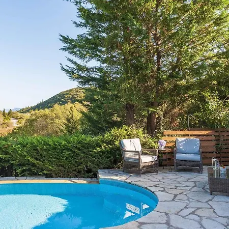 Vilă Mounty Island Avra-calma Lazaráta