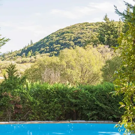 Mounty Island Avra-calma *