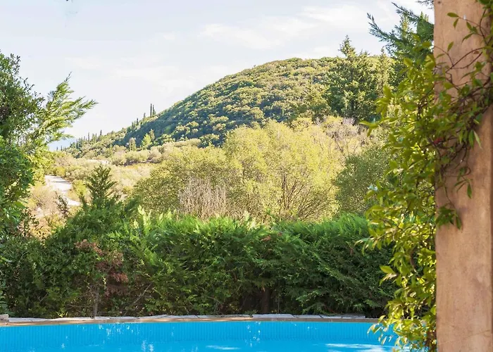 Mounty Island Avra-calma *