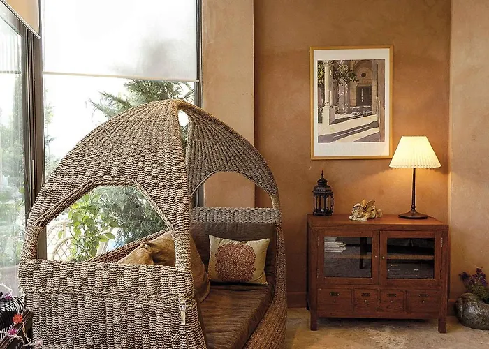 Mounty Island Avra-calma Lazaráta